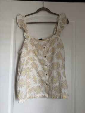 torrid Daisy Print Floral Tank Size 1